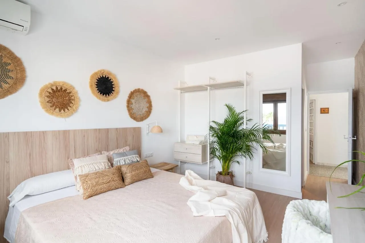 Bf Rooms Карбонерас